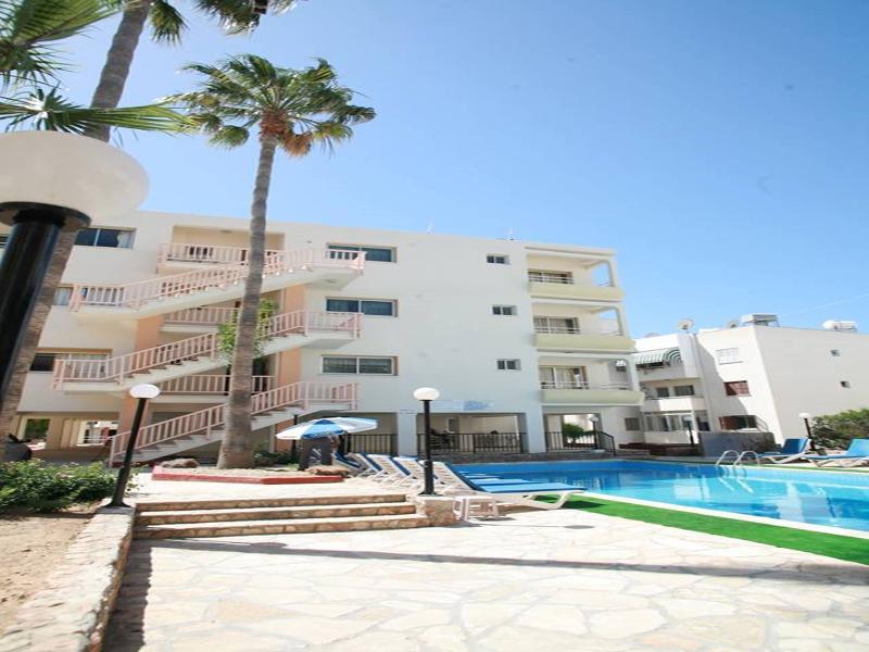 New York Plaza 3* Pafos